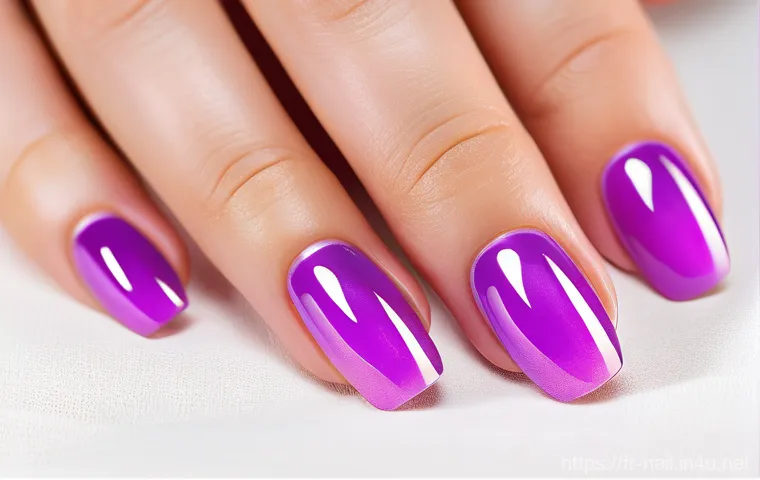 투명한 젤 네일 디자인 아이디어 - Here are three detailed image generation prompts in English, designed to capture the essence of tran...